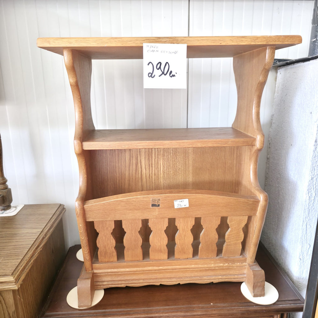 Masă Laterală din Lemn cu Suport pentru Ziare – 55 × 32 × 66 cm