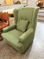 Fotoliu cu Cadru din Lemn Masiv și Tapițerie Verde din Stofă – 80 × 80 × 100 cm