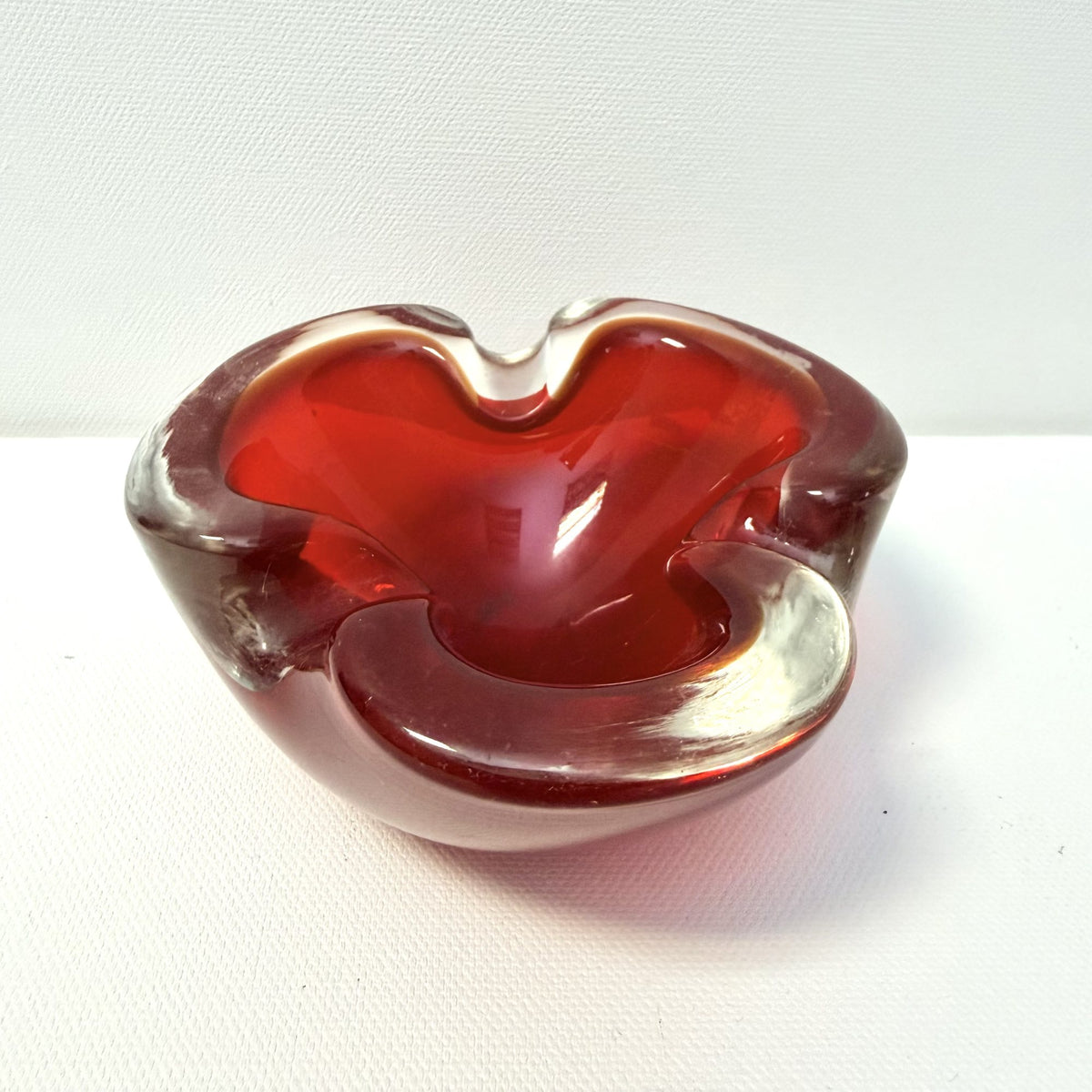 Scrumieră Murano Roșie – Ø11 × 5 cm