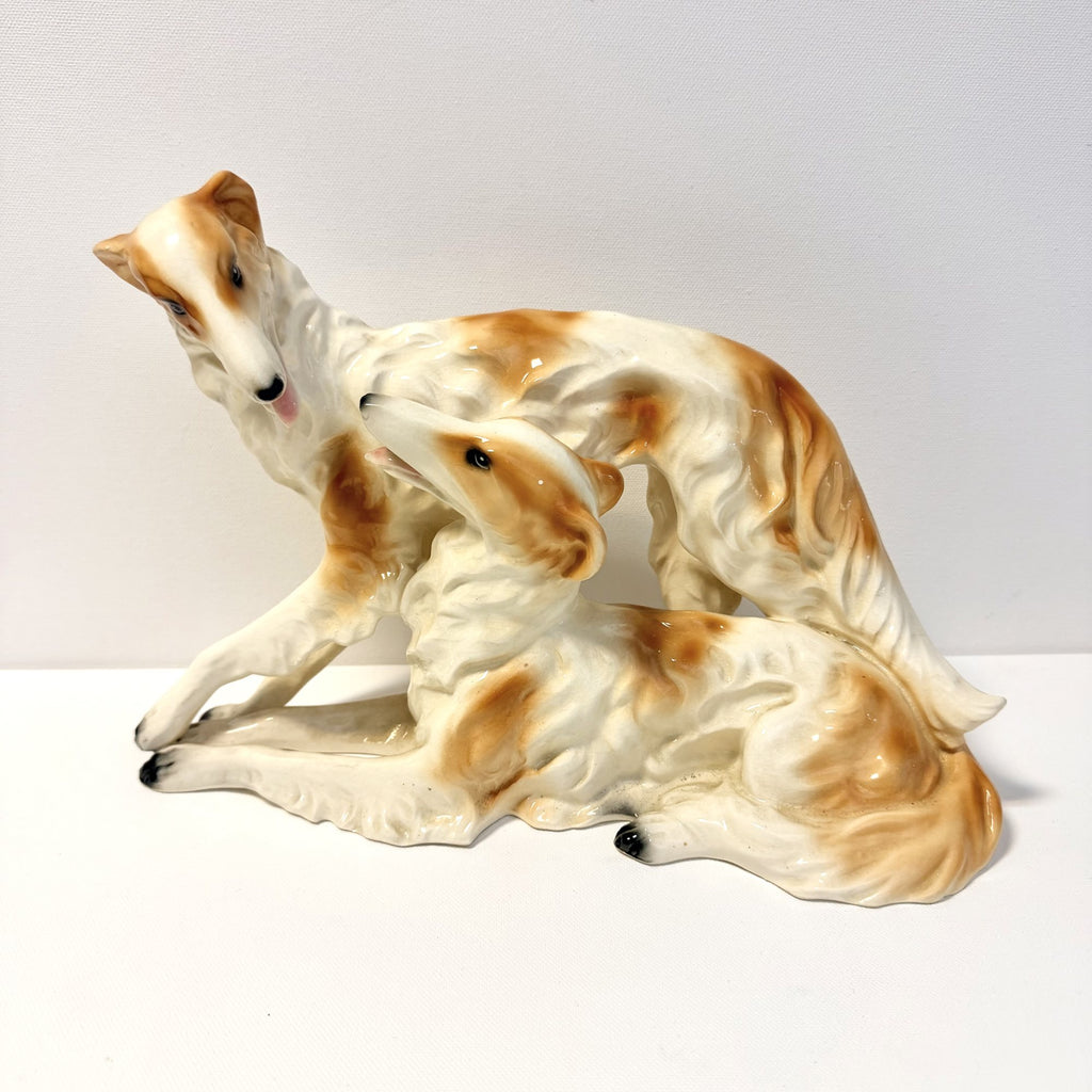 Bibelou din Porțelan Fin Sitzendorf – Borzoi / Wolfhound Dogs, Nr. 38055 – 31 × 11 × 20 cm