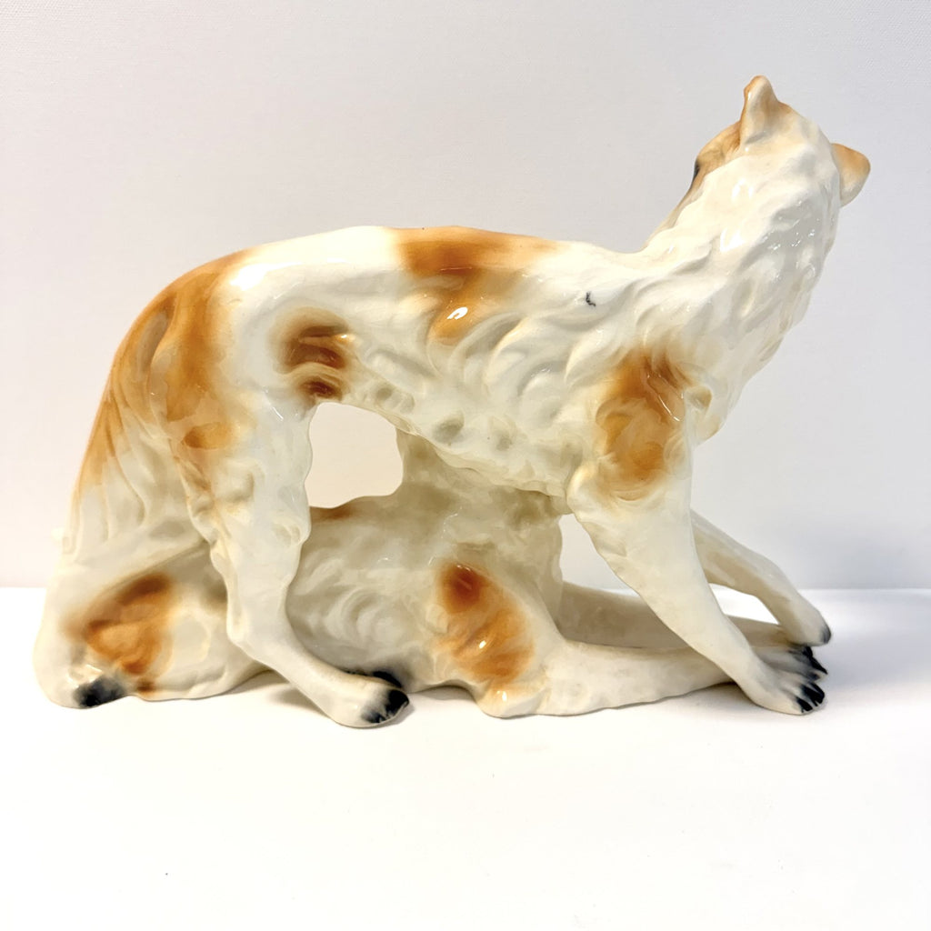 Bibelou din Porțelan Fin Sitzendorf – Borzoi / Wolfhound Dogs, Nr. 38055 – 31 × 11 × 20 cm