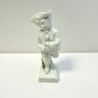 Bibelou din Porțelan Fin KPM – Figură Zodiacală, Copil – cca. 1900 – 4 × 5 × 11 cm