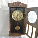 Ceas de Perete cu Pendulă – 30 × 15 × 61 cm